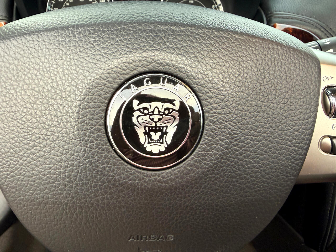 Jaguar XK-Series XK Convertible 2007