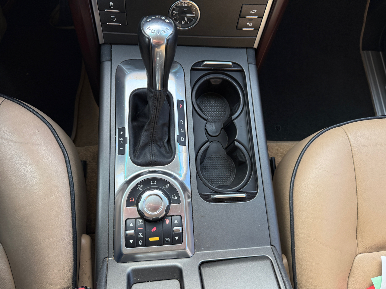 Land Rover Range Rover HSE 2012