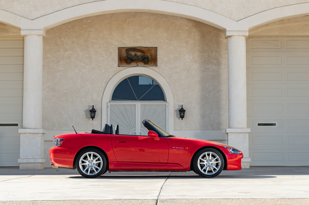 Honda S2000 Roadster 2004