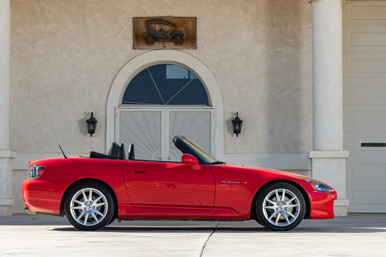 Honda S2000 Roadster 2004