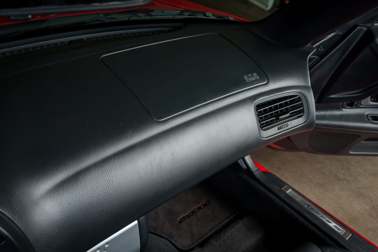 Honda S2000 Roadster 2004