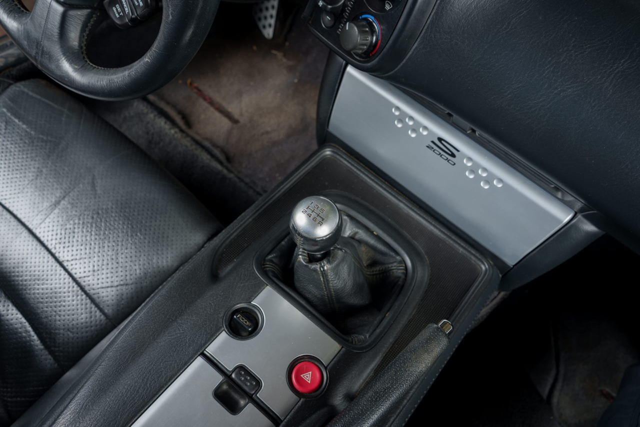 Honda S2000 Roadster 2004