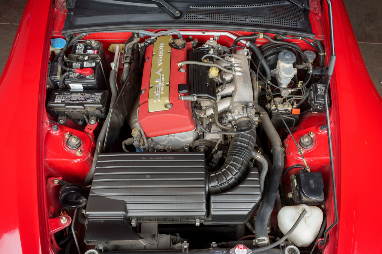 Honda S2000 Roadster 2004