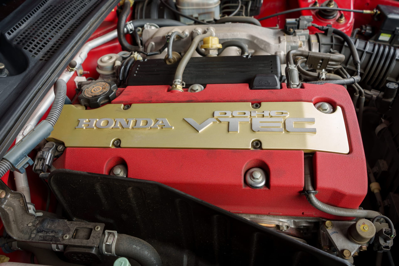 Honda S2000 Roadster 2004