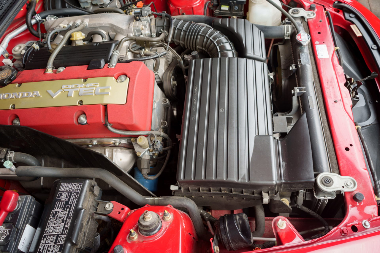 Honda S2000 Roadster 2004