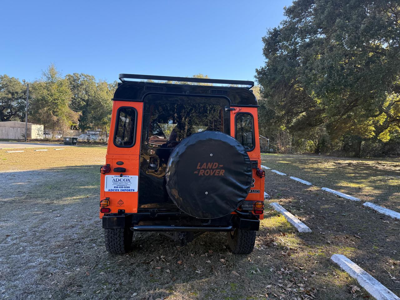 Land Rover Defender 110 4-Door 4WD 1987