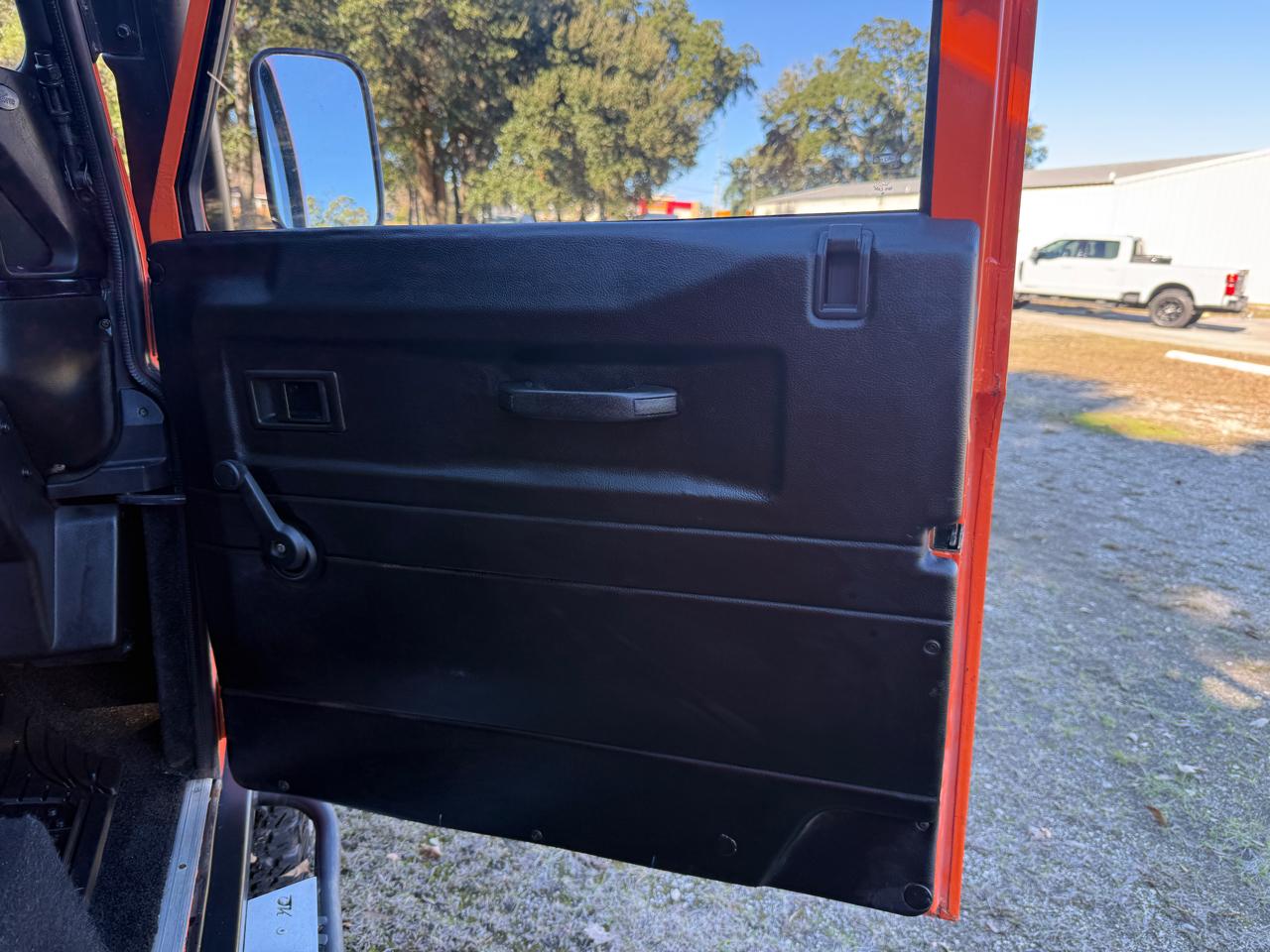 Land Rover Defender 110 4-Door 4WD 1987