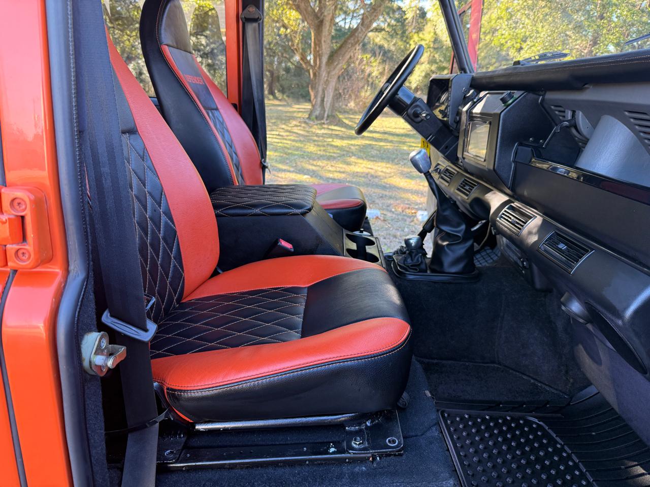 Land Rover Defender 110 4-Door 4WD 1987