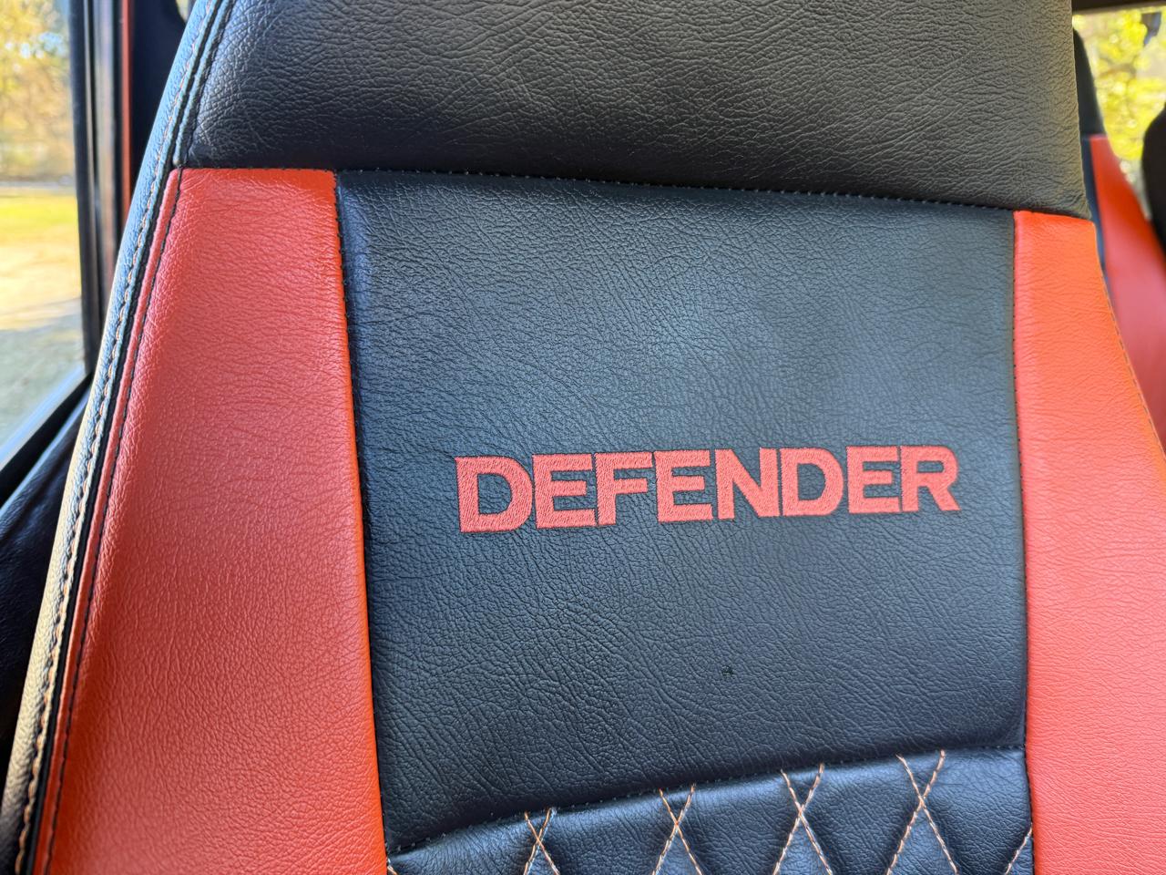 Land Rover Defender 110 4-Door 4WD 1987