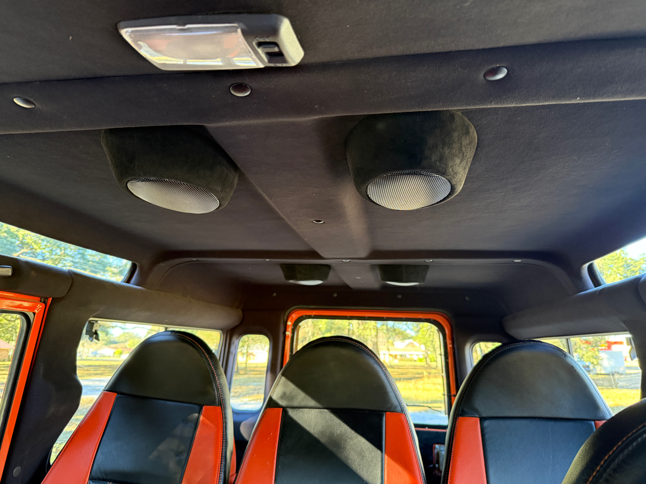 Land Rover Defender 110 4-Door 4WD 1987