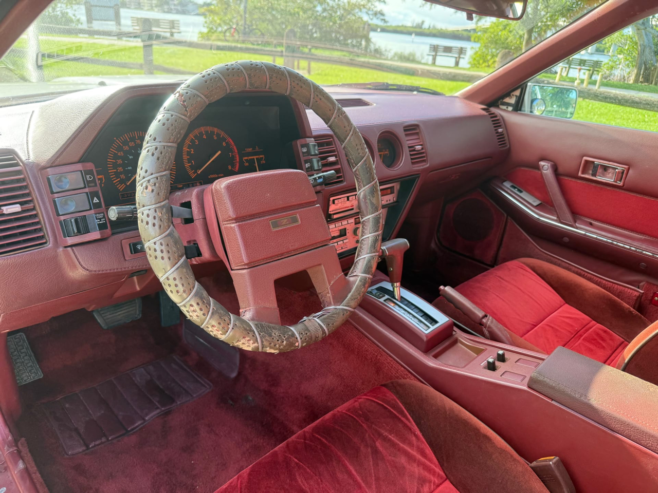 Nissan 300ZX Base 1985