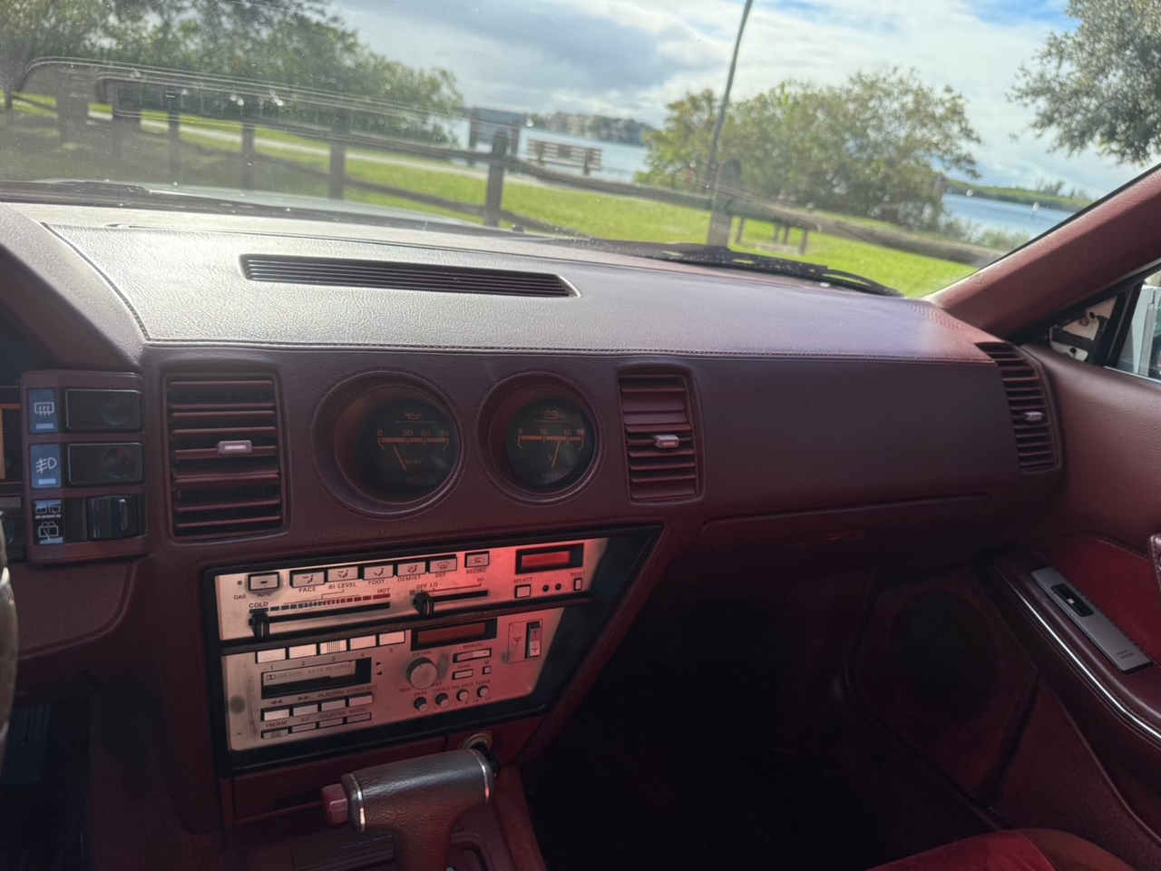 Nissan 300ZX Base 1985