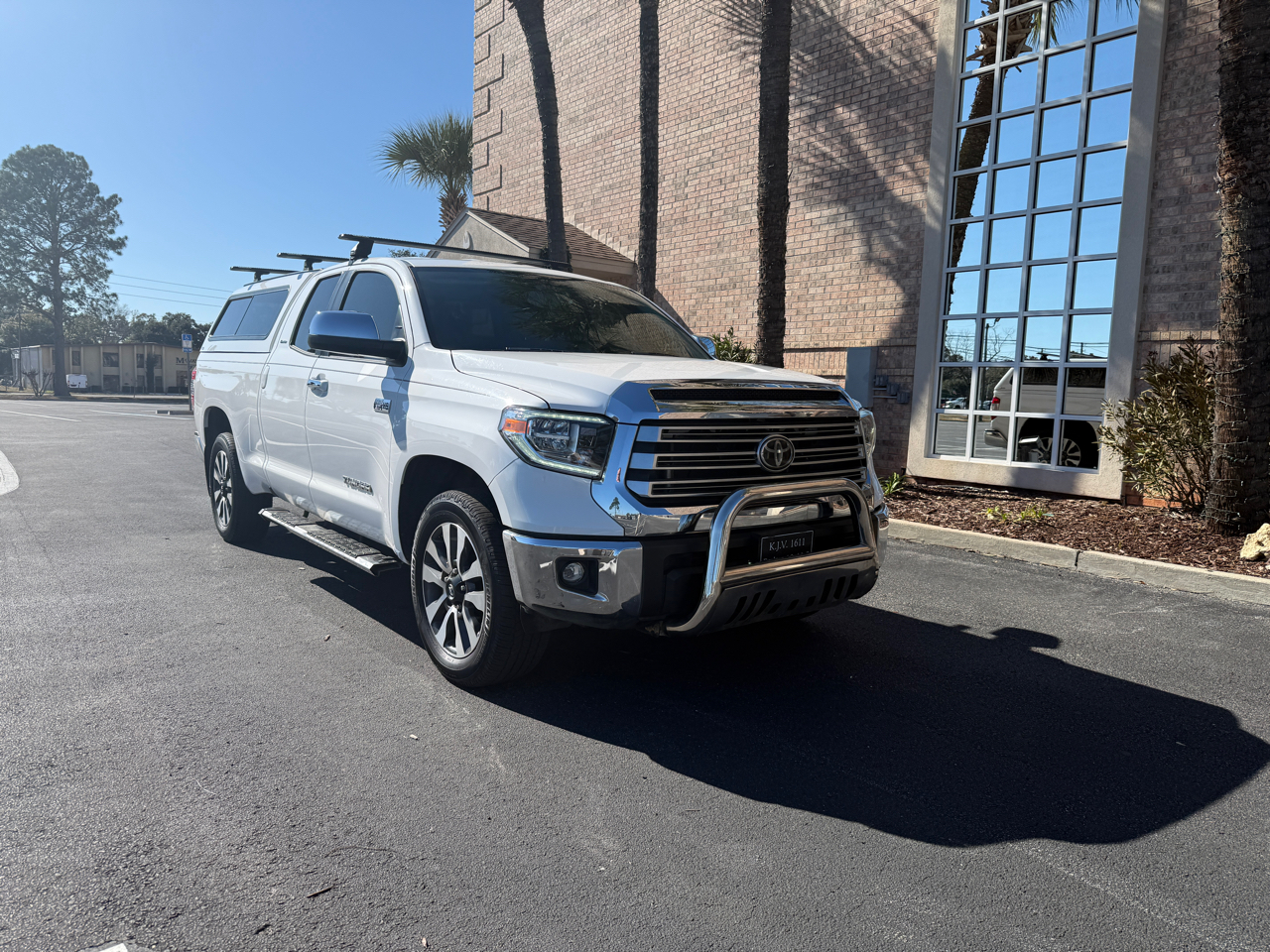 Toyota Tundra Limited 5.7L Double Cab 2WD 2020