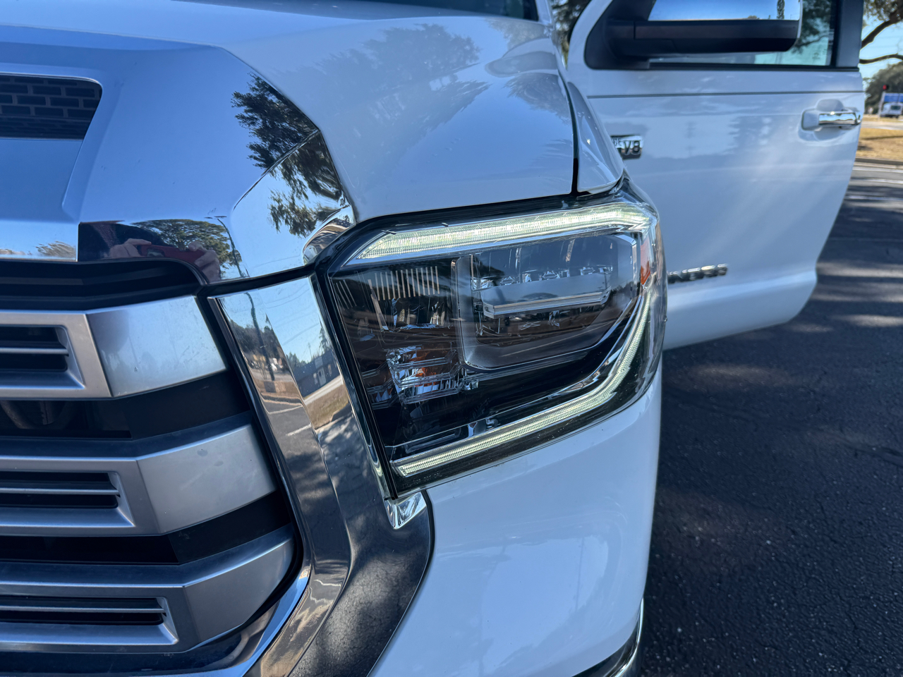 Toyota Tundra Limited 5.7L Double Cab 2WD 2020