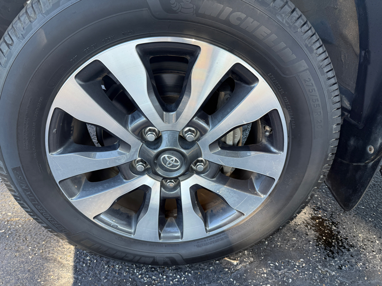 Toyota Tundra Limited 5.7L Double Cab 2WD 2020