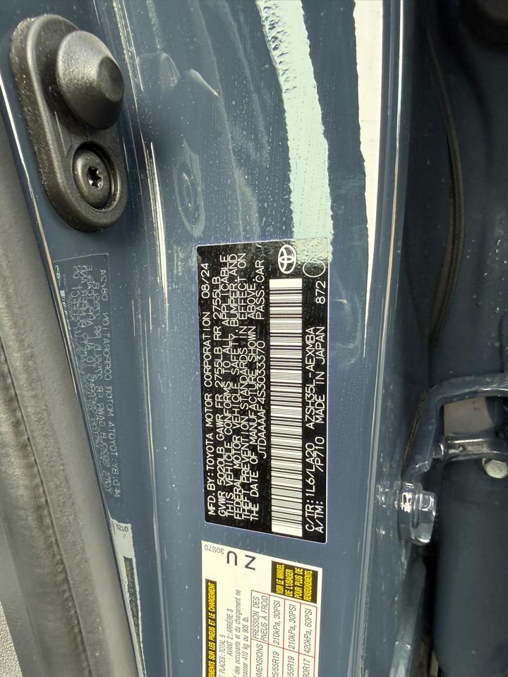 Toyota Crown XLE 2025