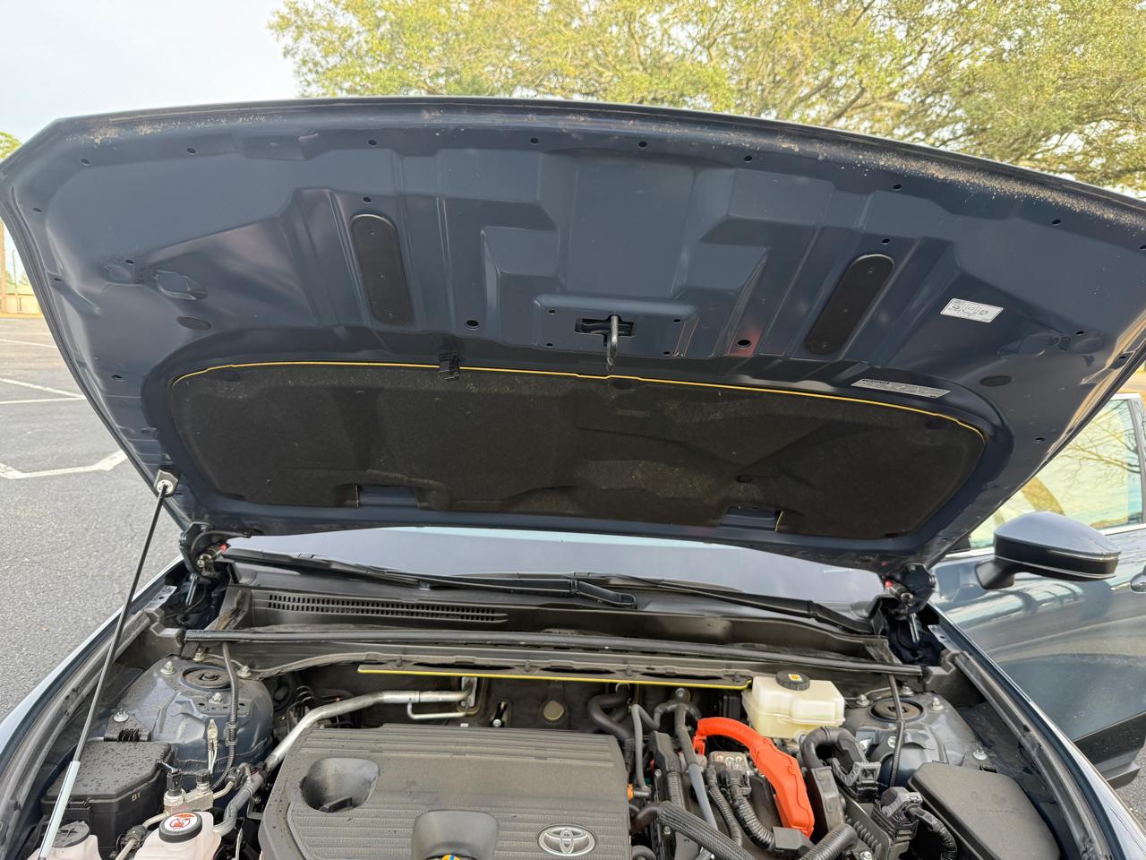 Toyota Crown XLE 2025