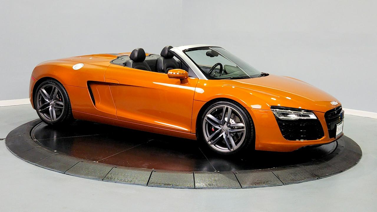 Audi R8 V8 quattro 7A 2015