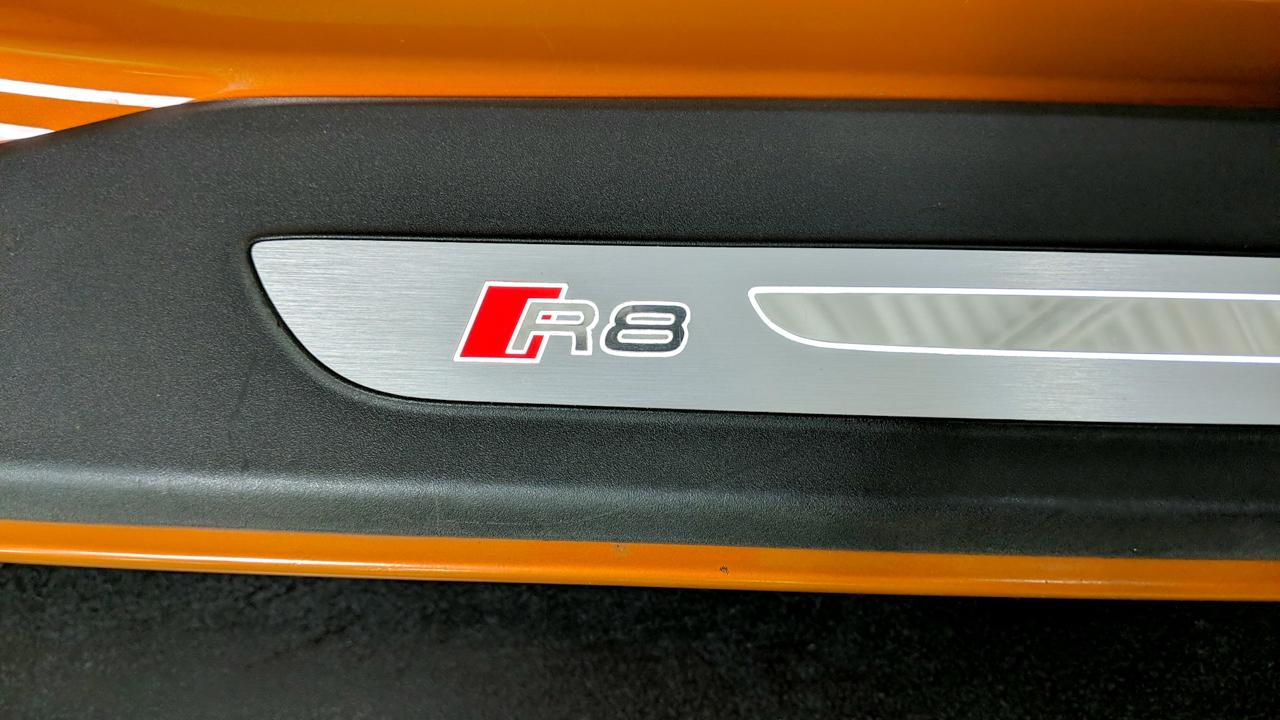 Audi R8 V8 quattro 7A 2015