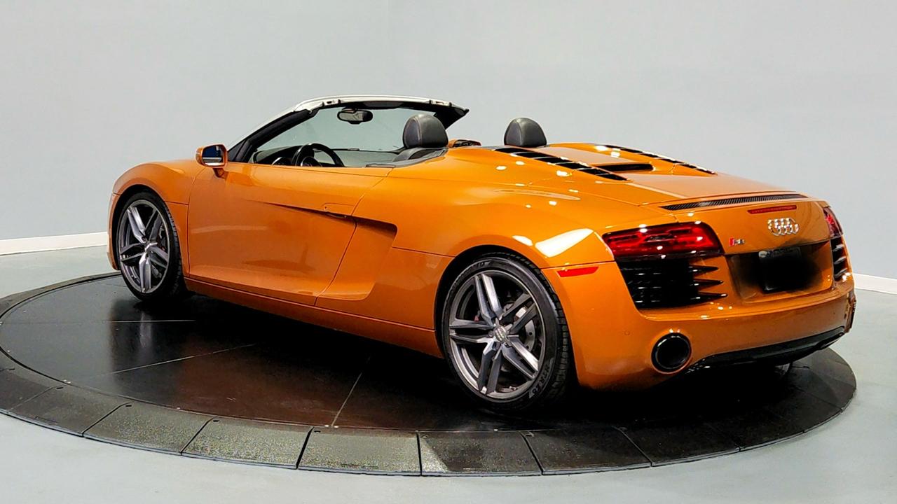 Audi R8 V8 quattro 7A 2015