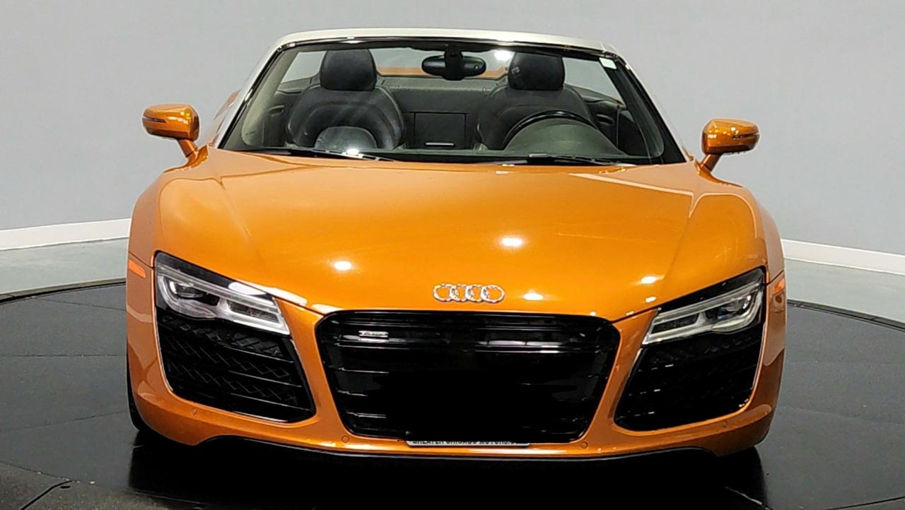 Audi R8 V8 quattro 7A 2015