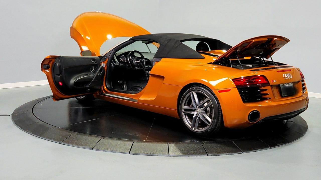 Audi R8 V8 quattro 7A 2015