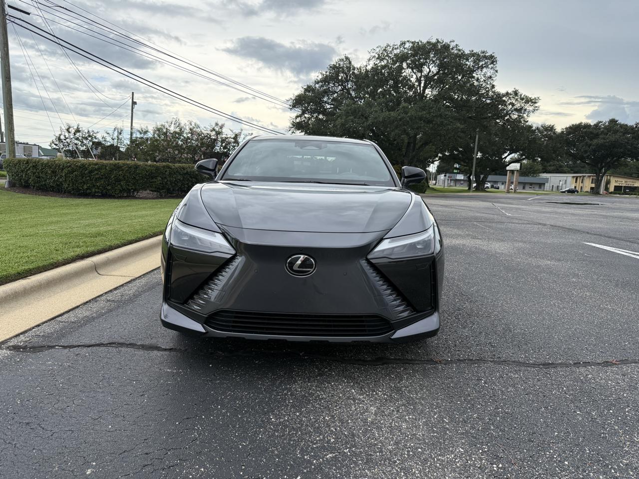 Lexus RZ 450e Premium 2023