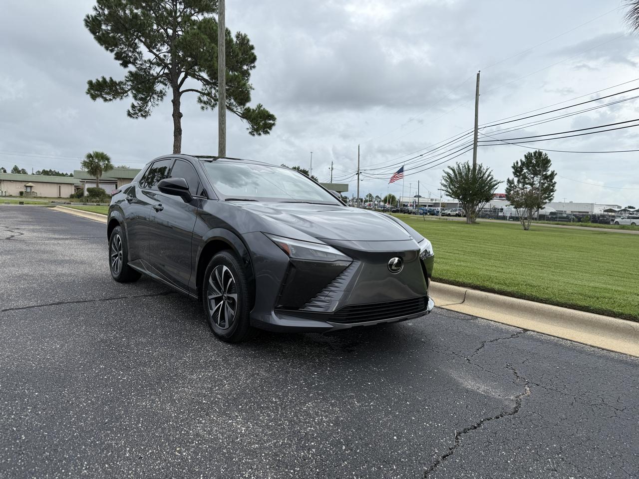 Lexus RZ 450e Premium 2023
