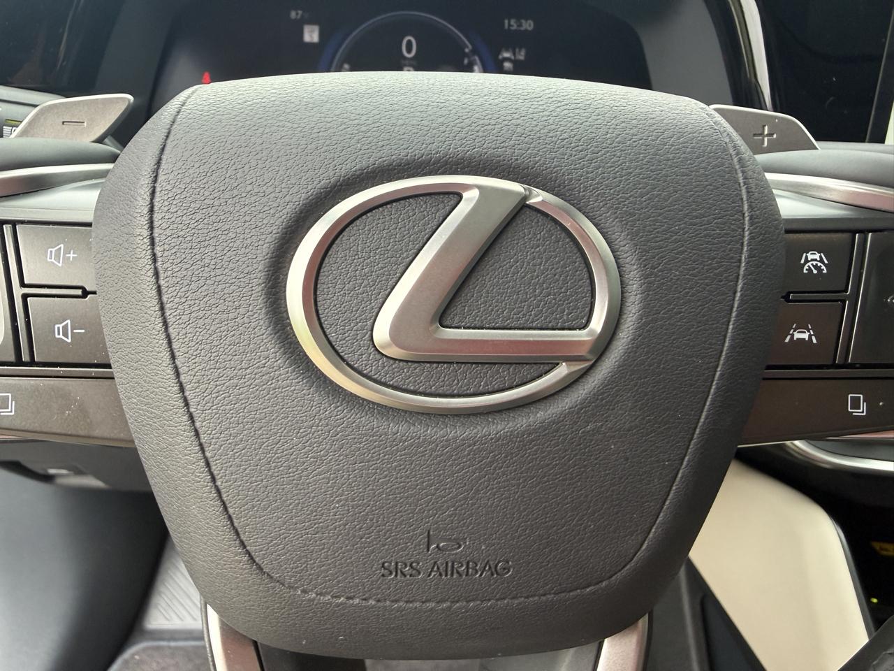 Lexus RZ 450e Premium 2023