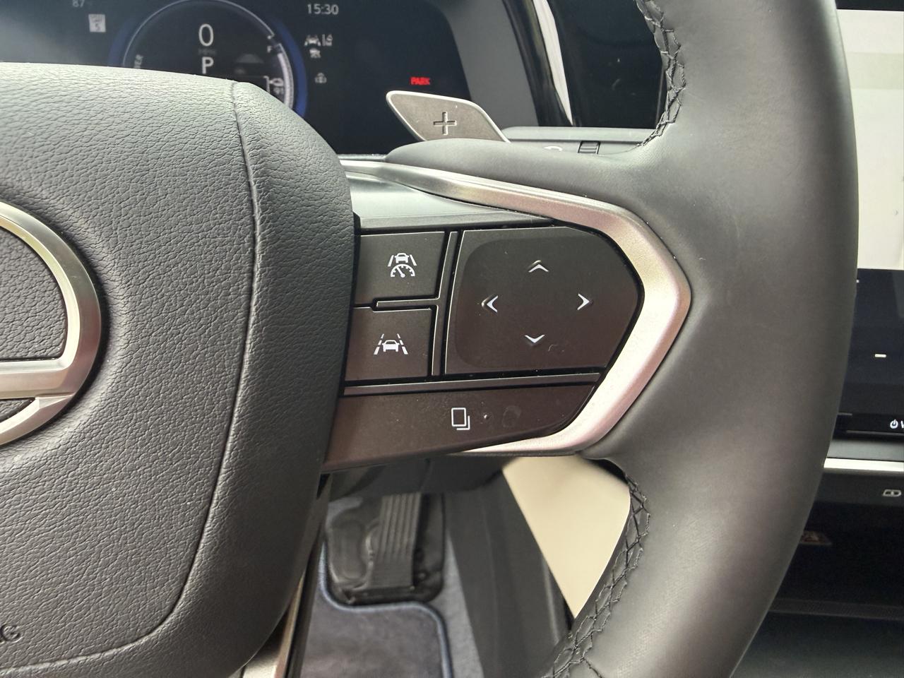 Lexus RZ 450e Premium 2023