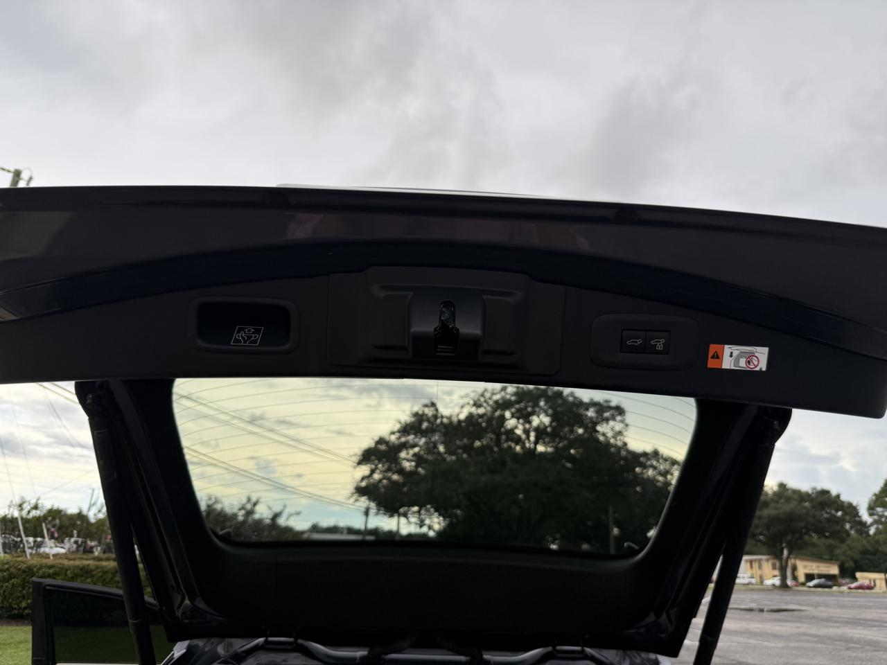 Lexus RZ 450e Premium 2023