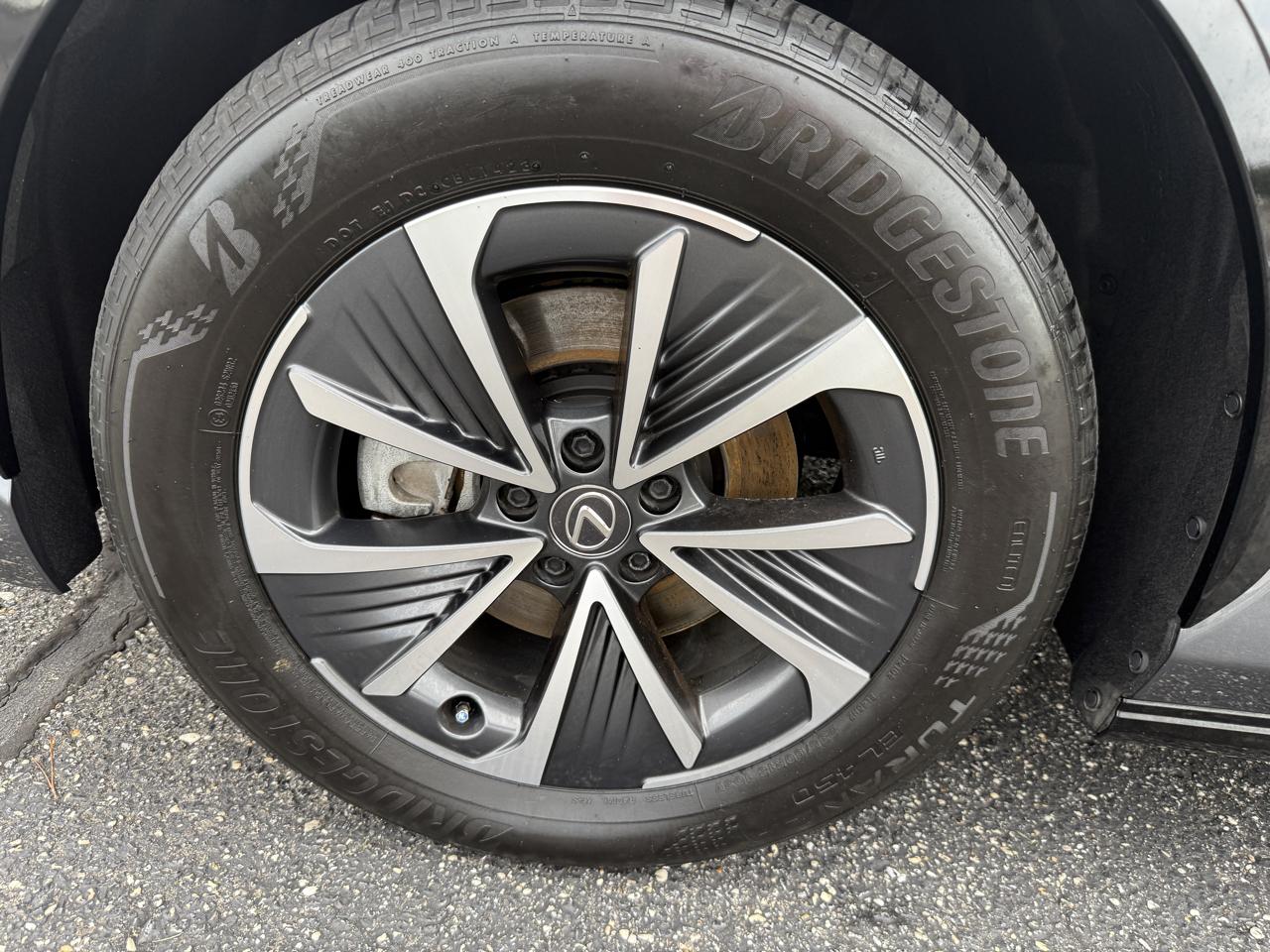 Lexus RZ 450e Premium 2023