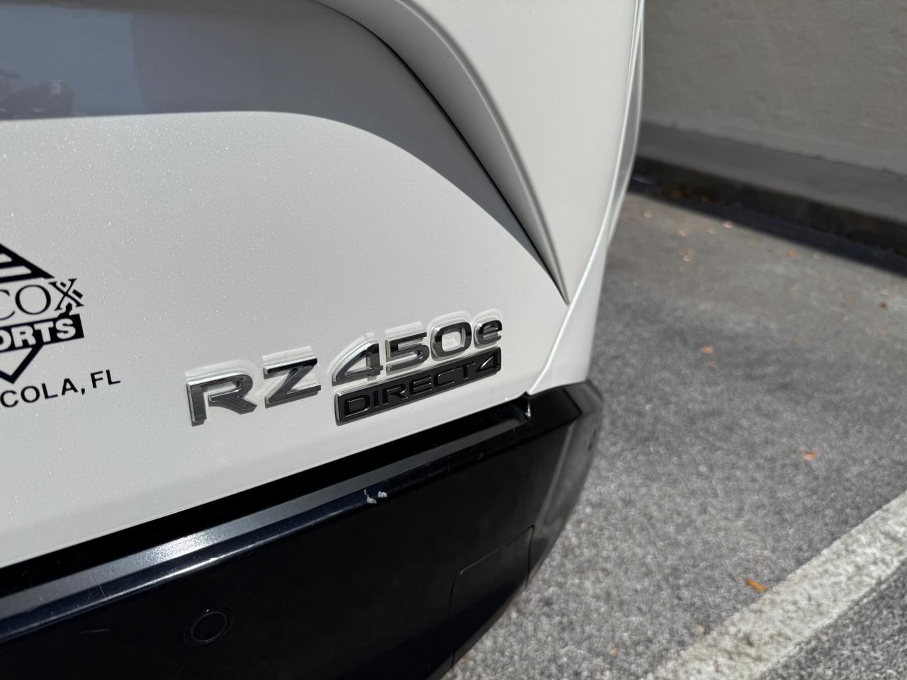 Lexus RZ 450e Premium 2023