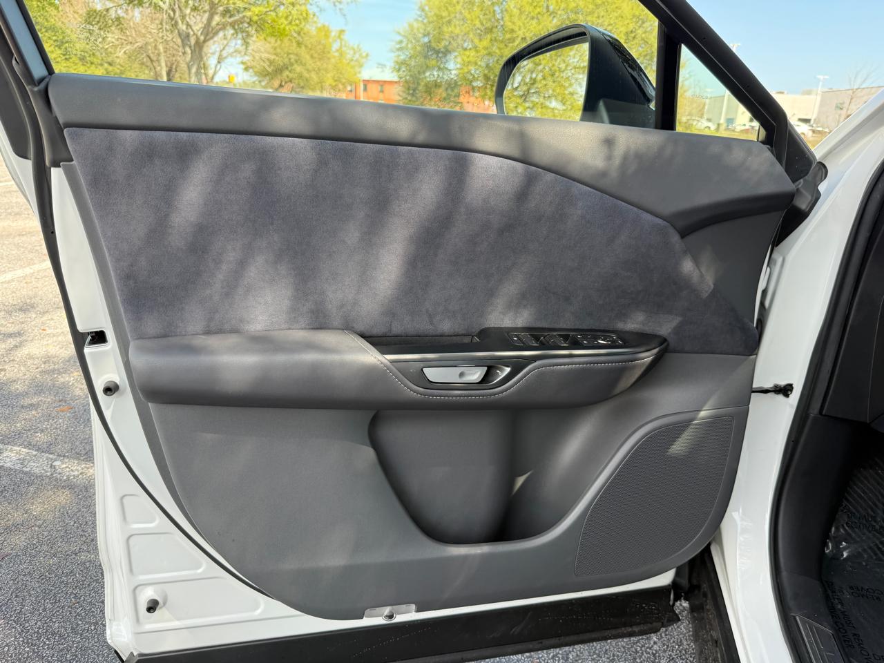 Lexus RZ 450e Premium 2023