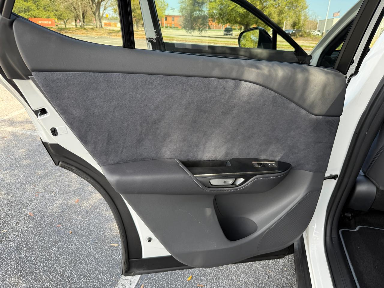 Lexus RZ 450e Premium 2023