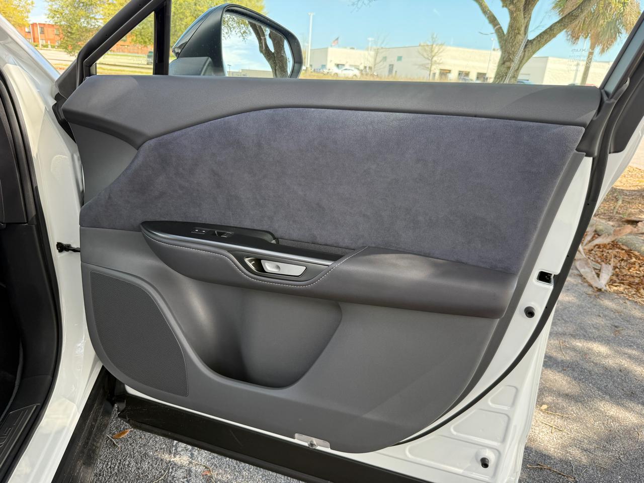 Lexus RZ 450e Premium 2023