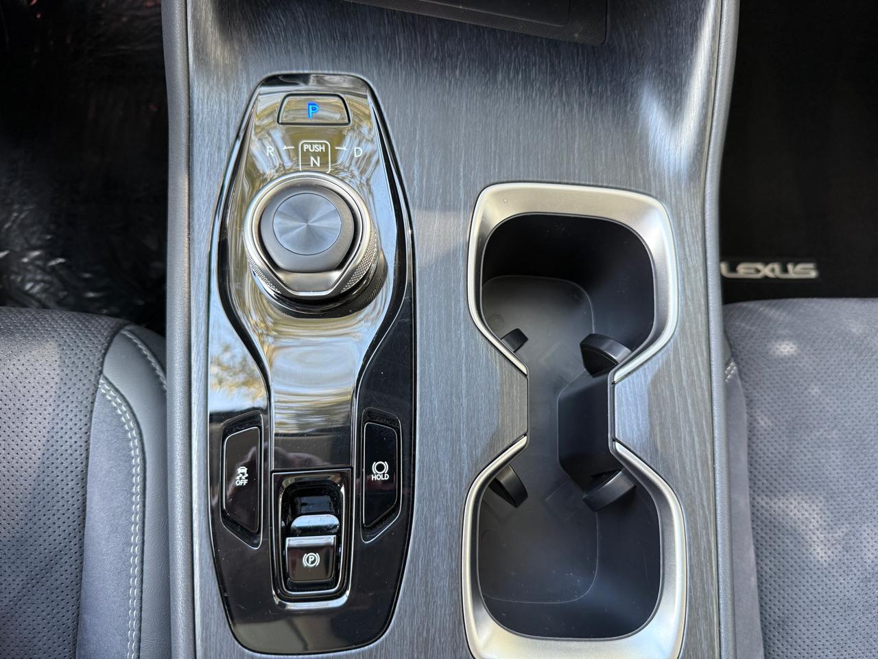 Lexus RZ 450e Premium 2023