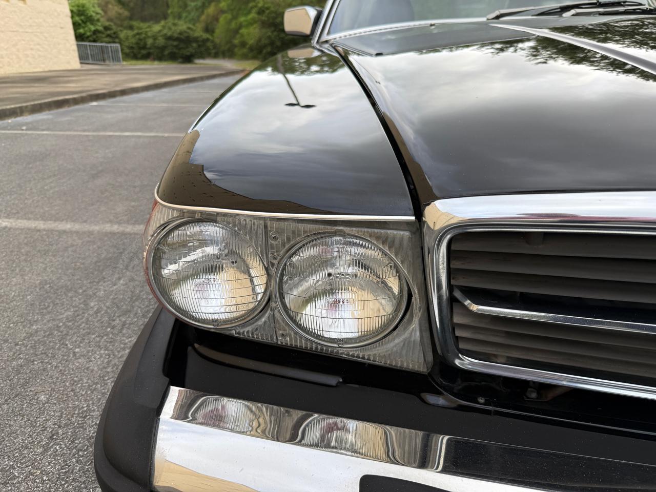 Mercedes-Benz 560 SL coupe 1989