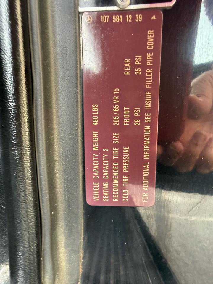 Mercedes-Benz 560 SL coupe 1989