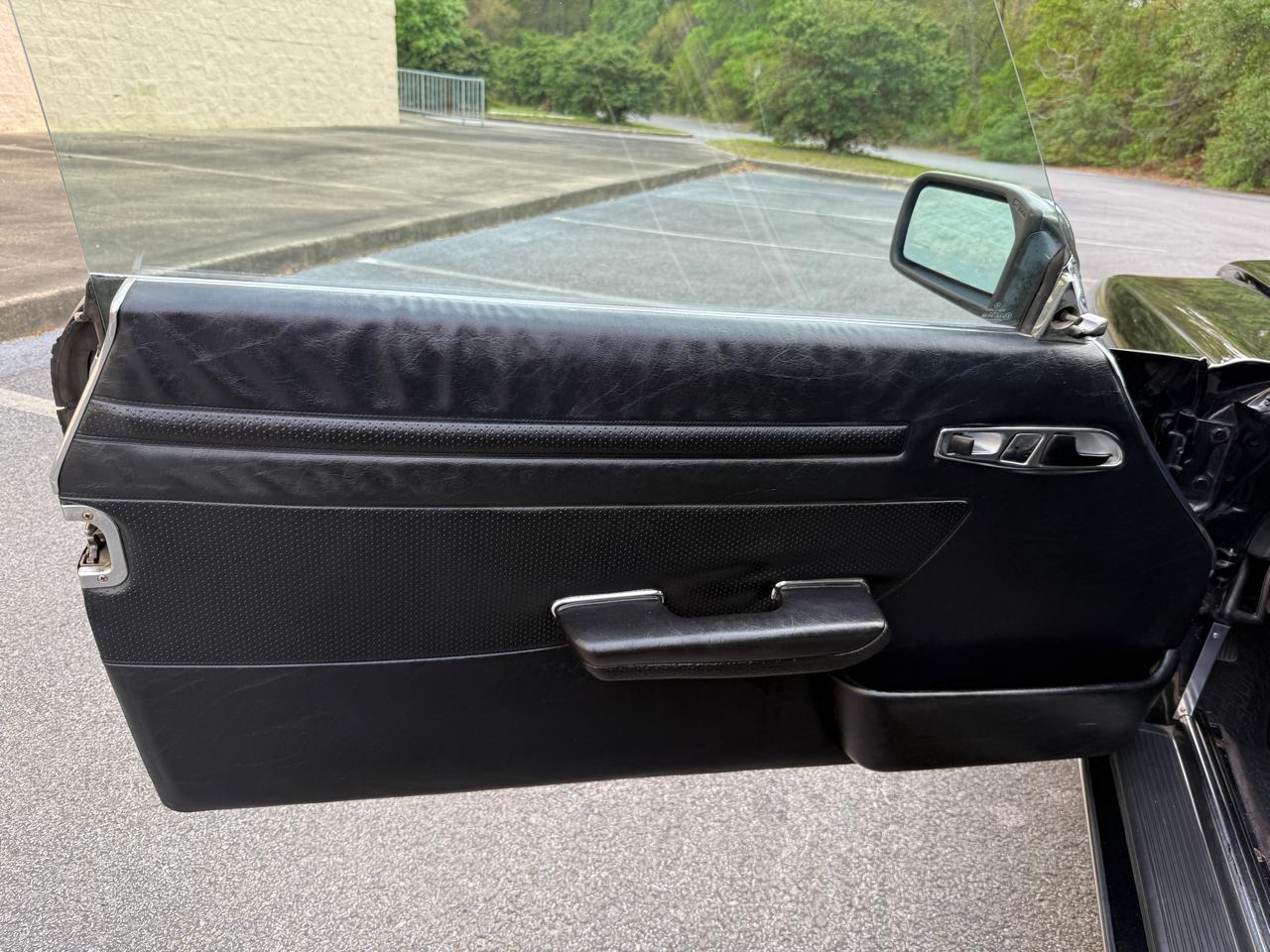 Mercedes-Benz 560 SL coupe 1989