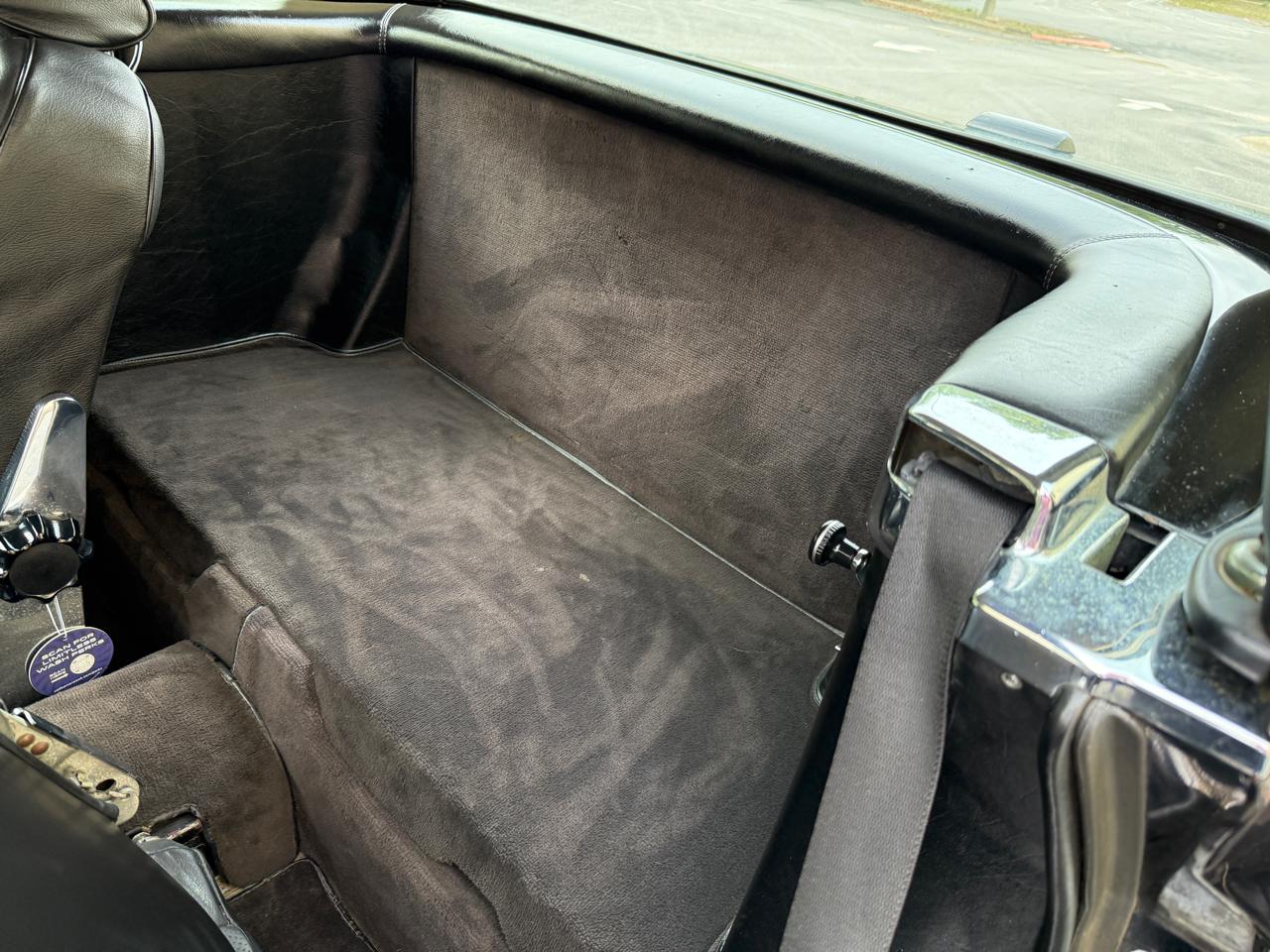 Mercedes-Benz 560 SL coupe 1989