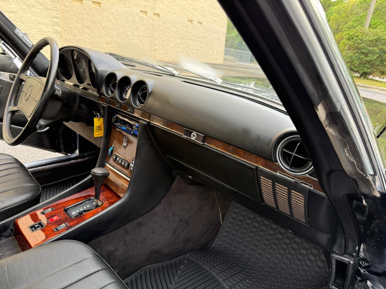 Mercedes-Benz 560 SL coupe 1989