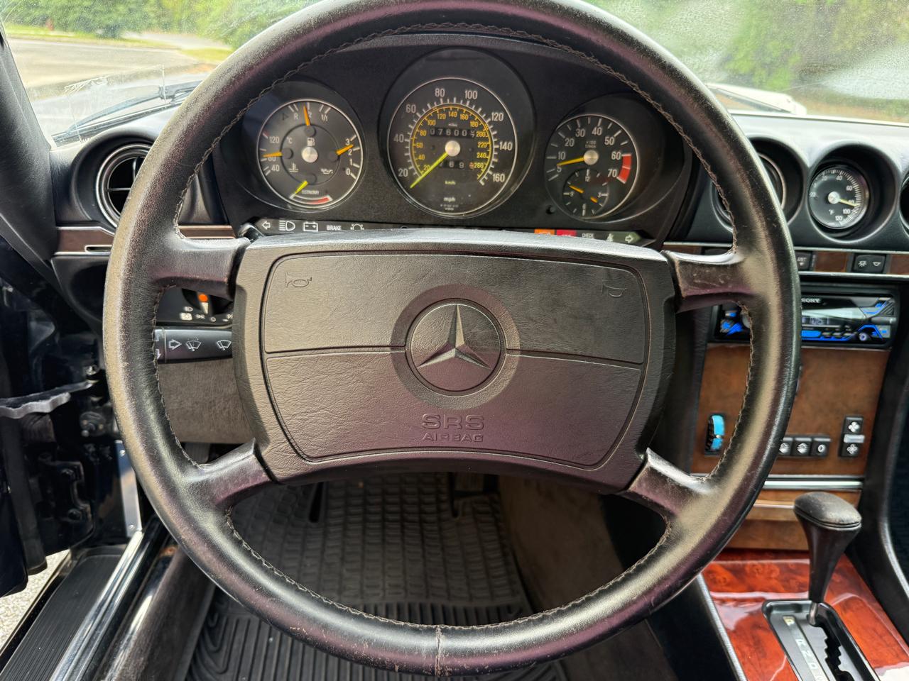 Mercedes-Benz 560 SL coupe 1989