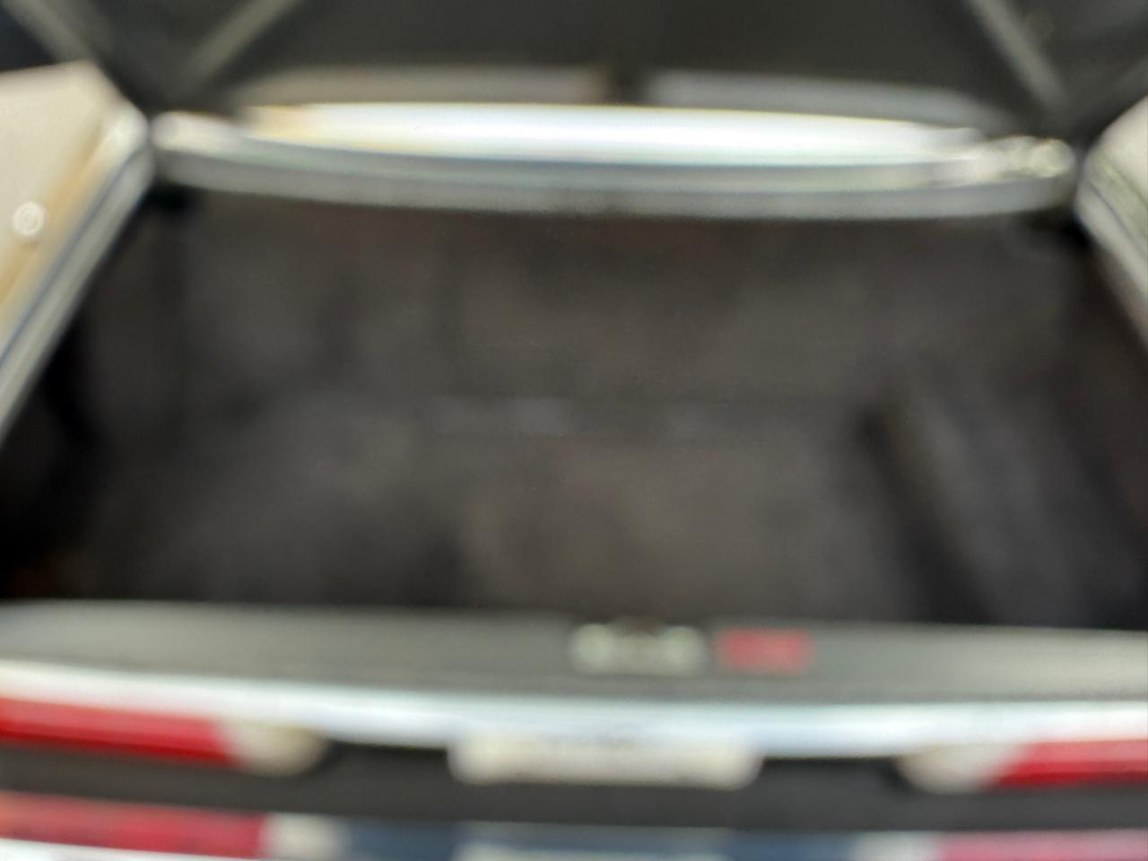 Mercedes-Benz 560 SL coupe 1989