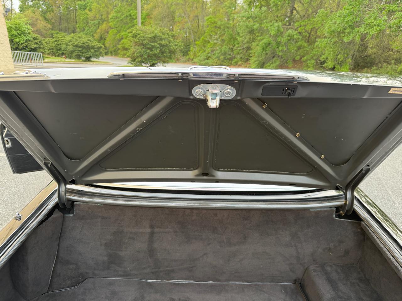 Mercedes-Benz 560 SL coupe 1989