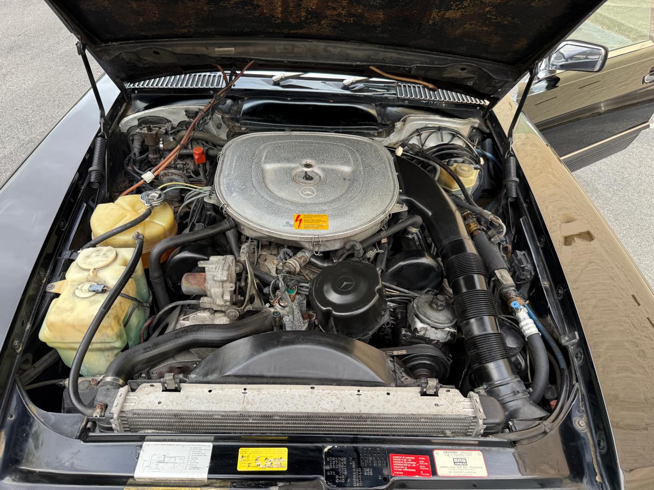 Mercedes-Benz 560 SL coupe 1989