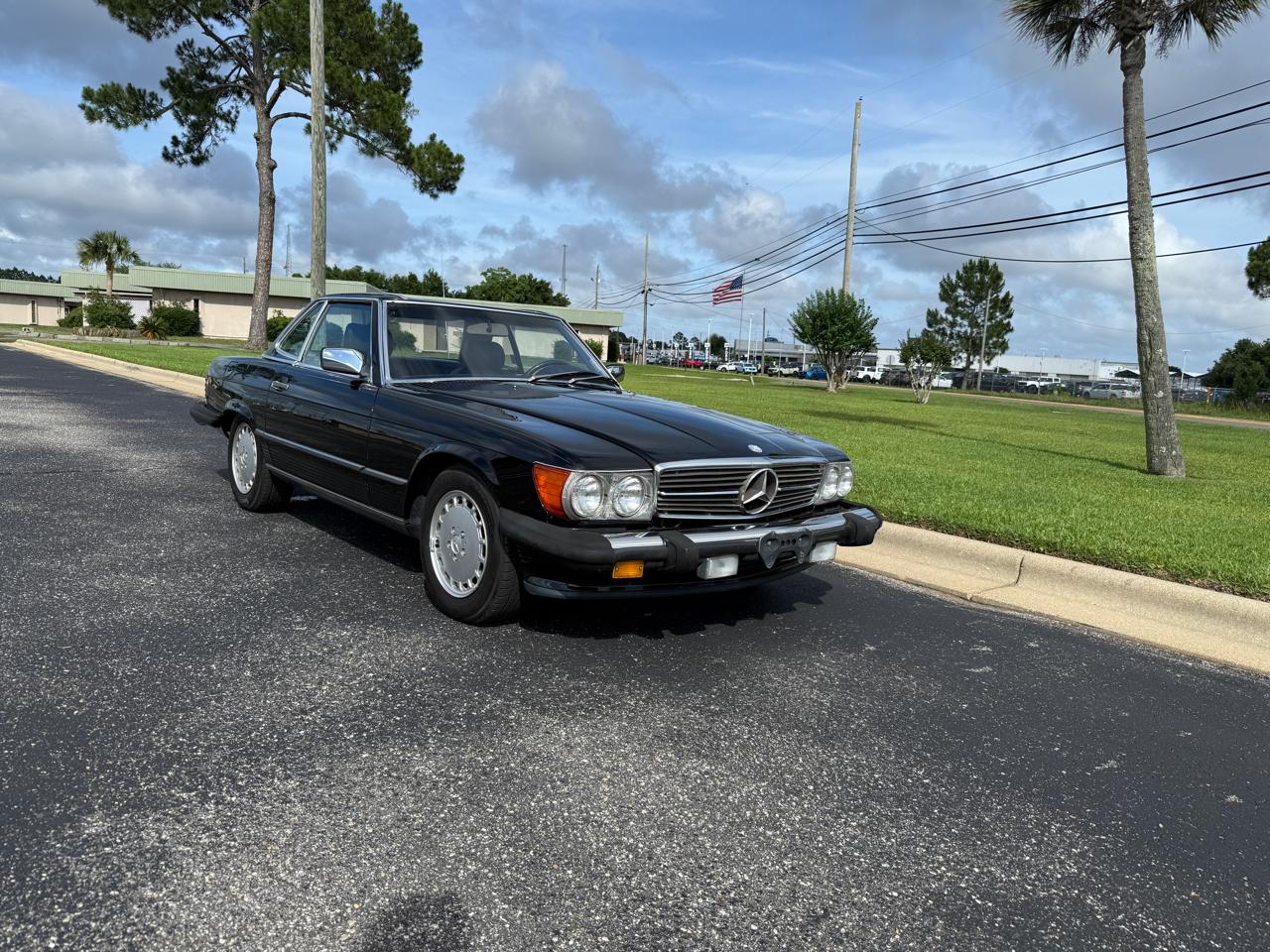 Mercedes-Benz 560 SL coupe 1989