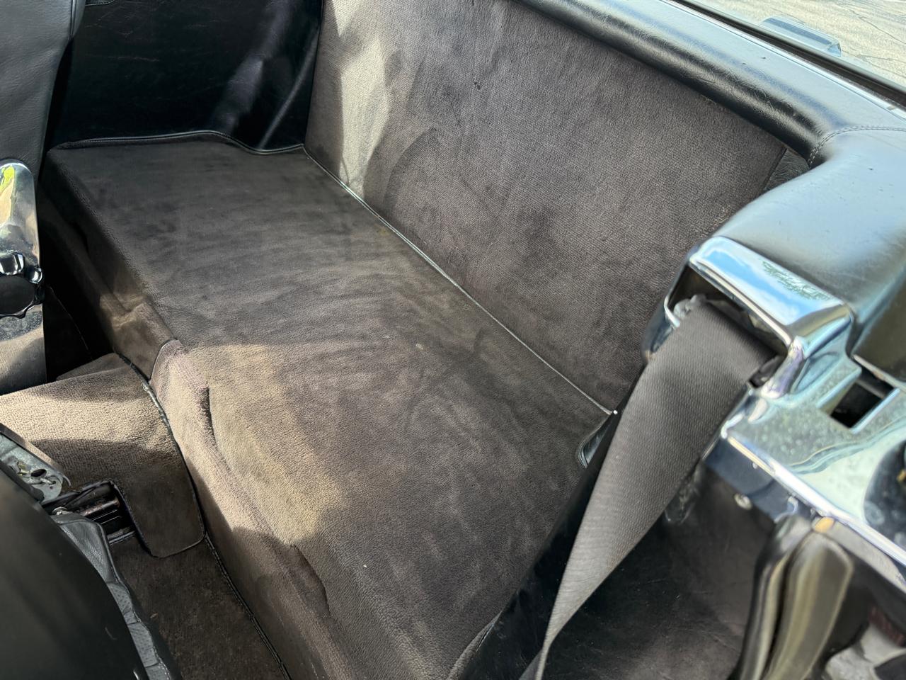 Mercedes-Benz 560 SL coupe 1989