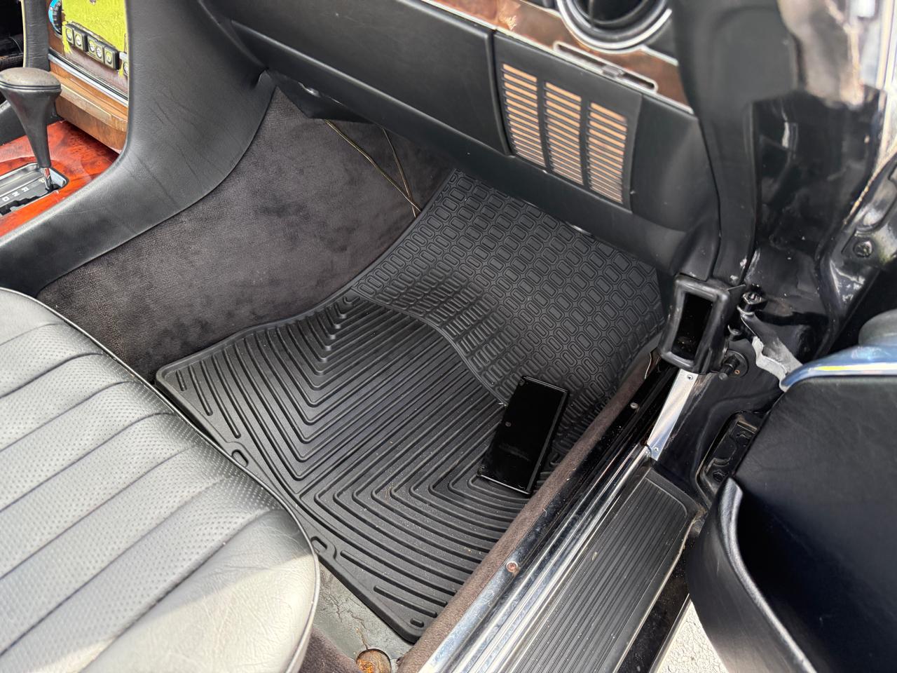 Mercedes-Benz 560 SL coupe 1989