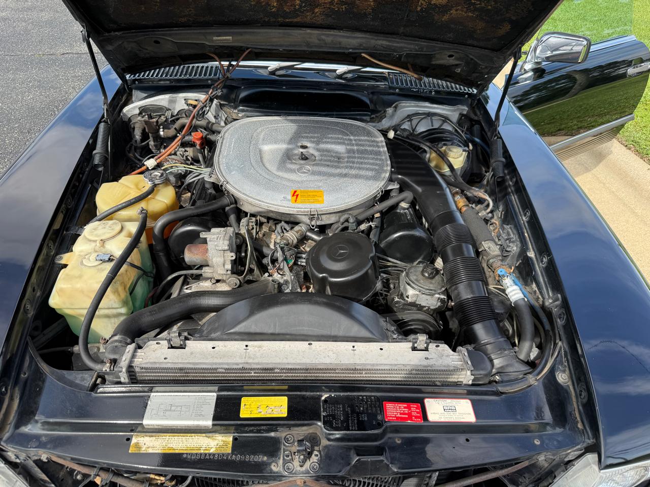 Mercedes-Benz 560 SL coupe 1989